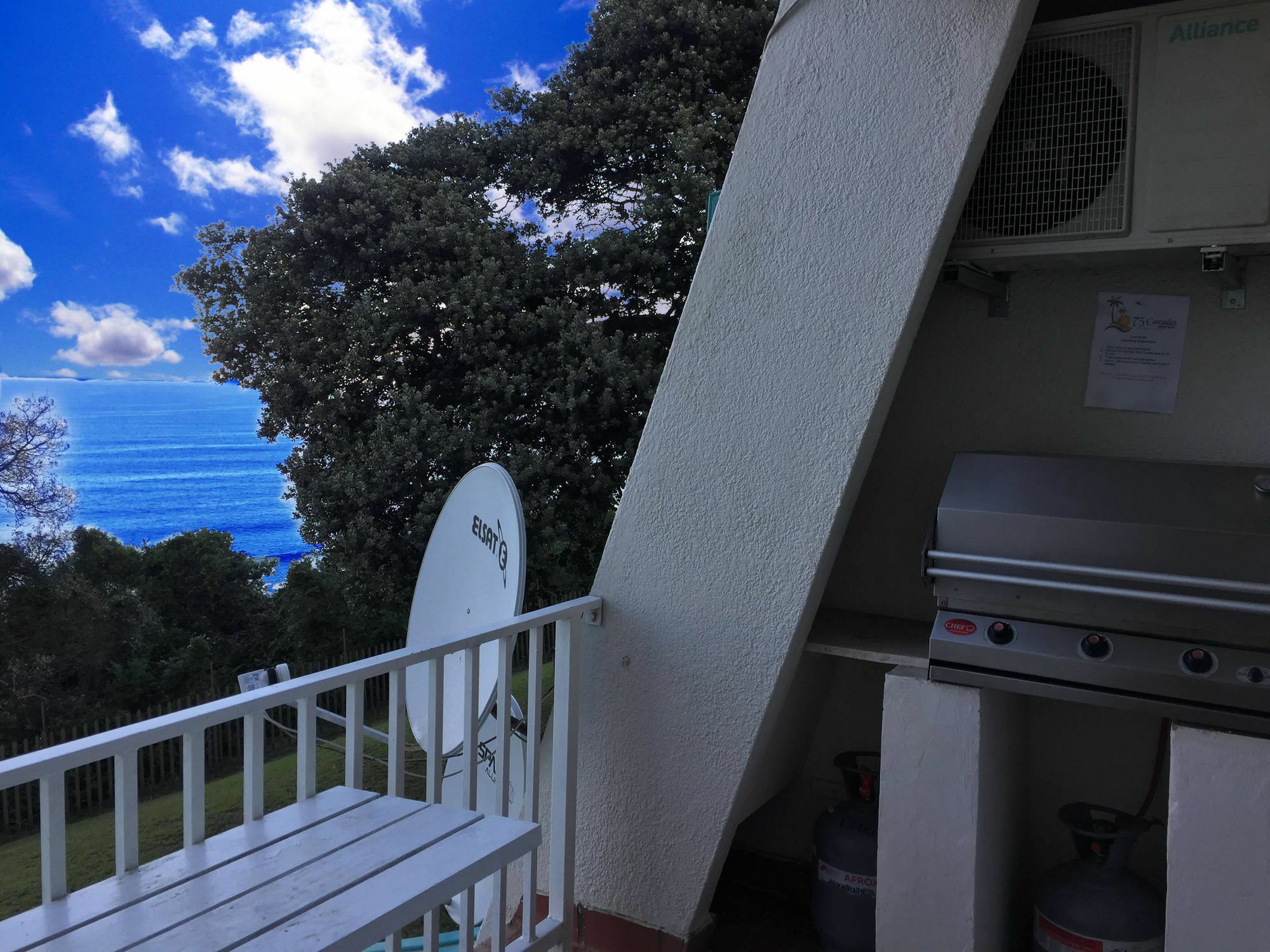 The Cascades Apartment อัมโลทิ ภายนอก รูปภาพ